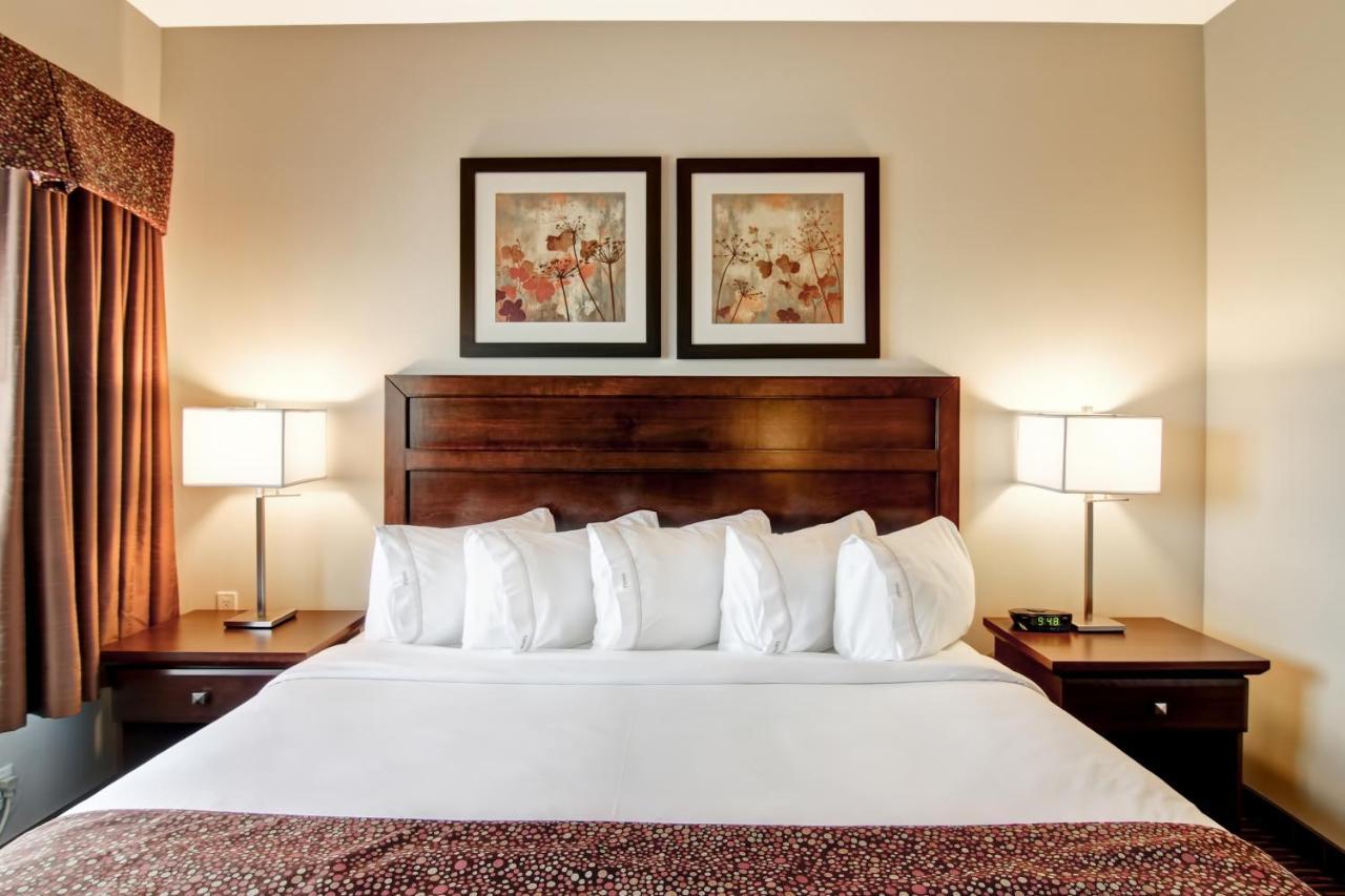 Canalta Hotel Tisdale Экстерьер фото